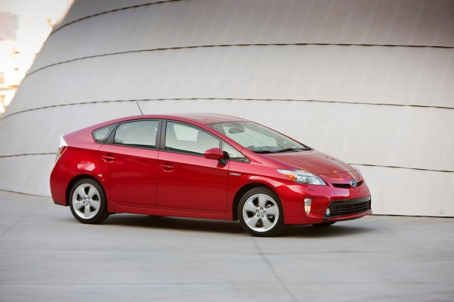  Toyota Prius 2012 года  (фото 15 из 40)